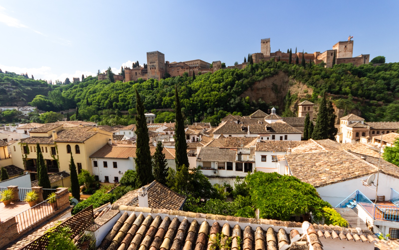 EXCLUSIVO apartamento-dúplex con gran terraza con vistas a la Alhambra